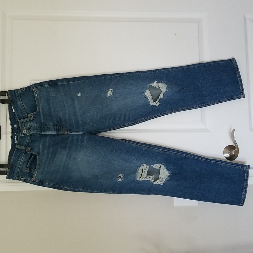 Old Navy Sky-Hi straight Distressed jeans size 8 Medium Wash